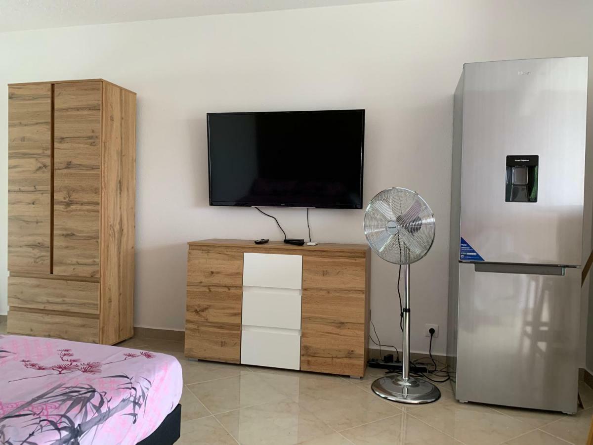 Studio Ds Residence Securisee Avec Vue & Acces A La Mer . Le Moule Ngoại thất bức ảnh