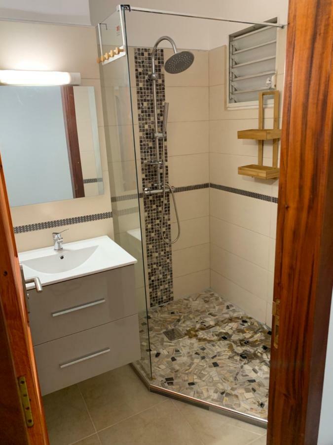Studio Ds Residence Securisee Avec Vue & Acces A La Mer . Le Moule Ngoại thất bức ảnh